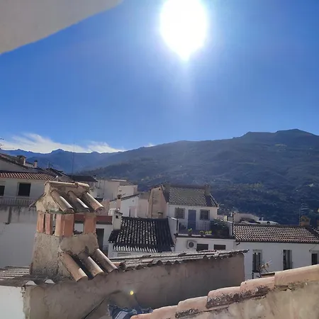 Apartament La Noguera Rural Güéjar Sierra